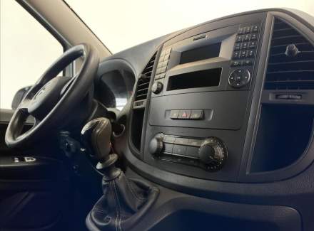 Mercedes-Benz - Vito