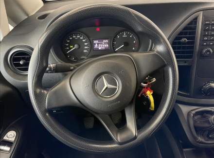 Mercedes-Benz - Vito