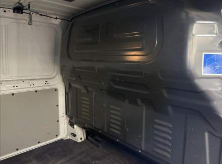 Mercedes-Benz - Vito