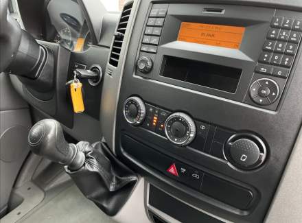 Mercedes-Benz - Sprinter