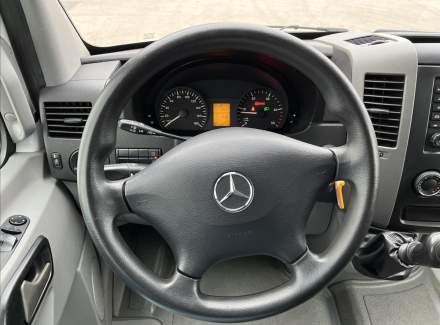 Mercedes-Benz - Sprinter