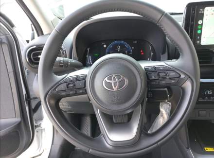 Toyota - Yaris Cross