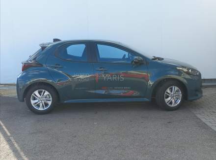 Toyota - Yaris