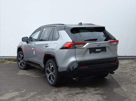 Toyota - RAV 4