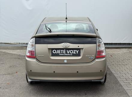 Toyota - Prius
