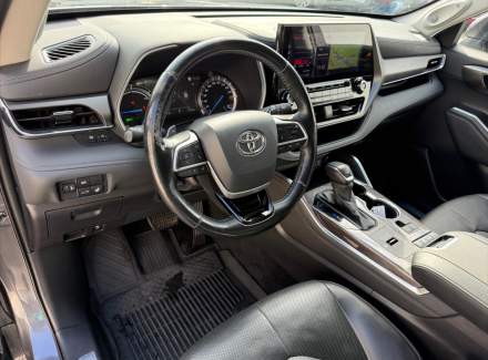 Toyota - Highlander