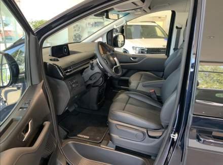 Hyundai - Staria