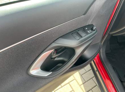 Toyota - Yaris Cross