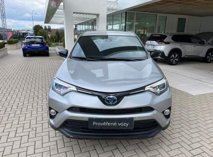 Toyota - RAV 4