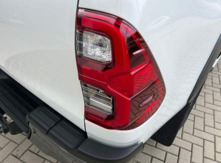 Toyota - Hilux