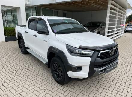 Toyota - Hilux