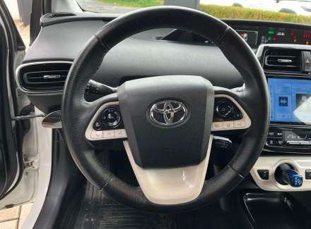 Toyota - Prius