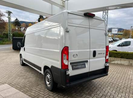 Toyota - Proace Max