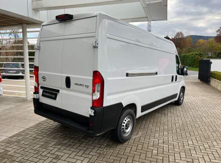 Toyota - Proace Max