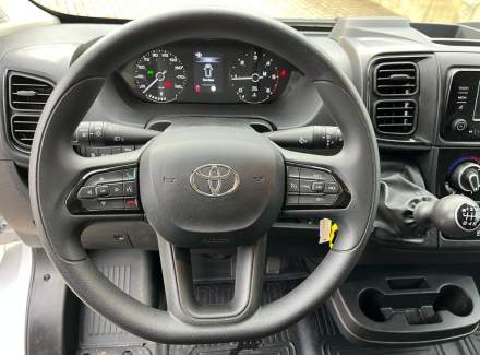 Toyota - Proace Max