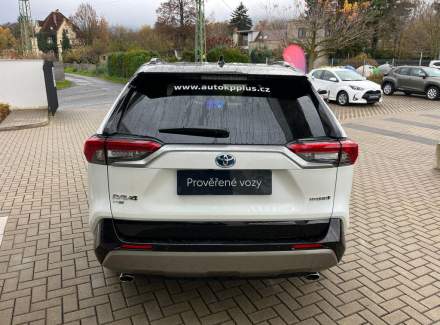 Toyota - RAV 4