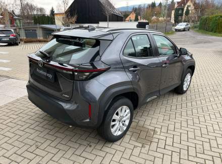 Toyota - Yaris Cross