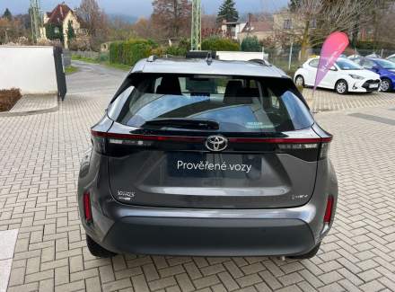 Toyota - Yaris Cross