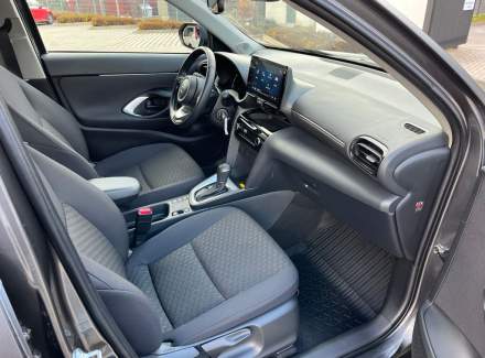 Toyota - Yaris Cross