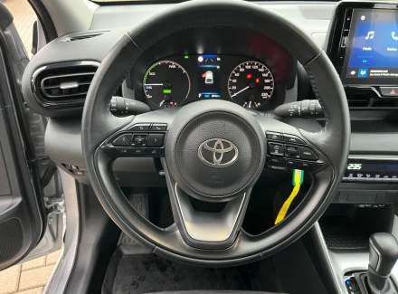 Toyota - Yaris