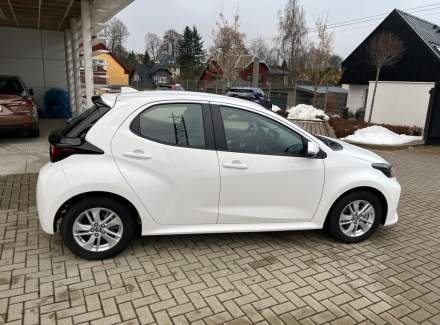 Toyota - Yaris