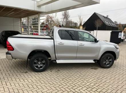 Toyota - Hilux