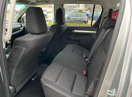 Toyota - Hilux