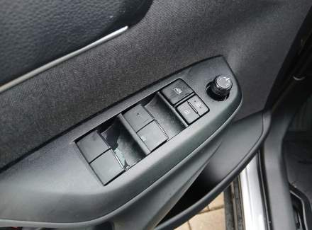 Toyota - Yaris Cross