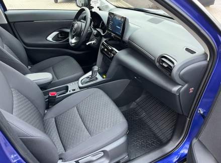 Toyota - Yaris Cross