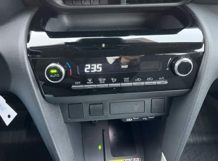 Toyota - Yaris Cross