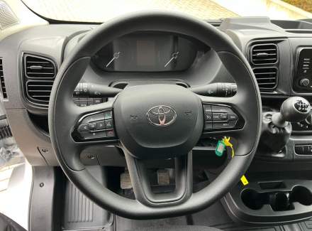 Toyota - Proace Max