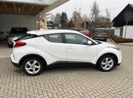 Toyota - C-HR