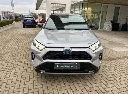 Toyota - RAV 4