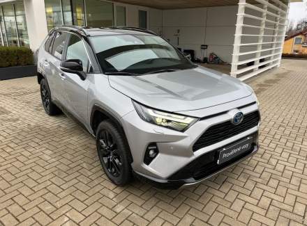 Toyota - RAV 4