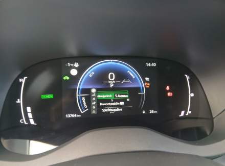 Toyota - Yaris Cross