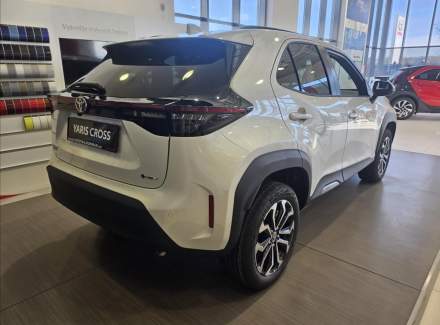 Toyota - Yaris Cross
