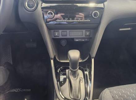 Toyota - Yaris Cross