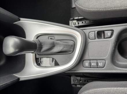 Toyota - Yaris Cross