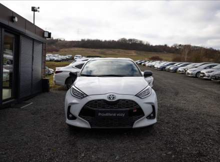 Toyota - Yaris