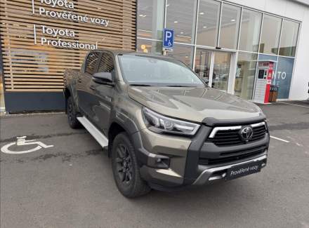 Toyota - Hilux