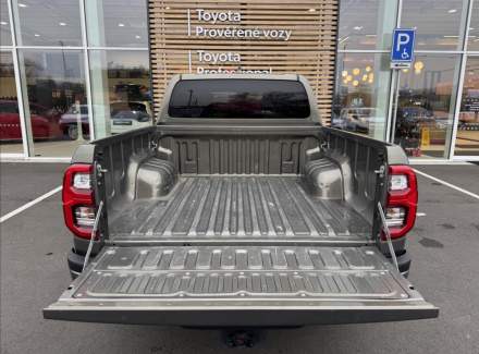 Toyota - Hilux