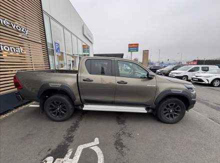 Toyota - Hilux