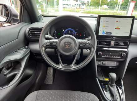 Toyota - Yaris Cross