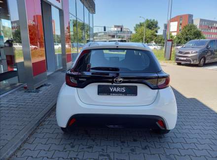 Toyota - Yaris