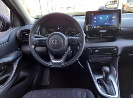 Toyota - Yaris