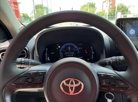 Toyota - Yaris Cross