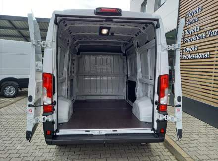 Toyota - Proace Max