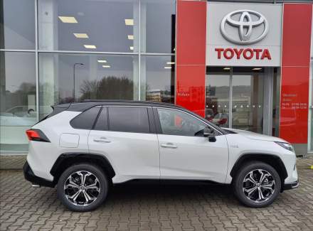 Toyota - RAV 4