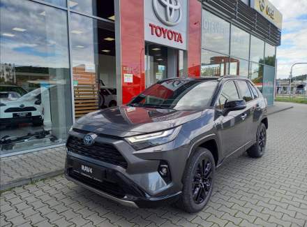 Toyota - RAV 4