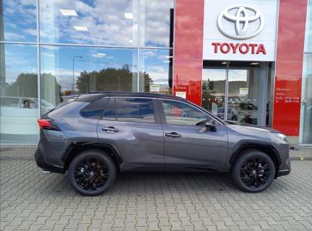 Toyota - RAV 4